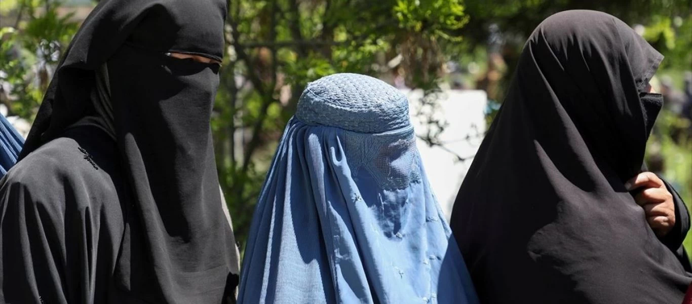 Αφγανιστάν: Ξανά σε λειτουργία τα Πανεπιστήμια - Σε διαφορετικές αίθουσες γυναίκες και άνδρες